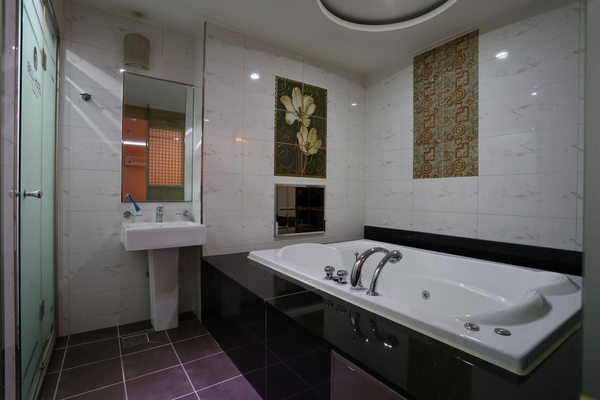 Bell Hotel Hwaseong Exterior photo